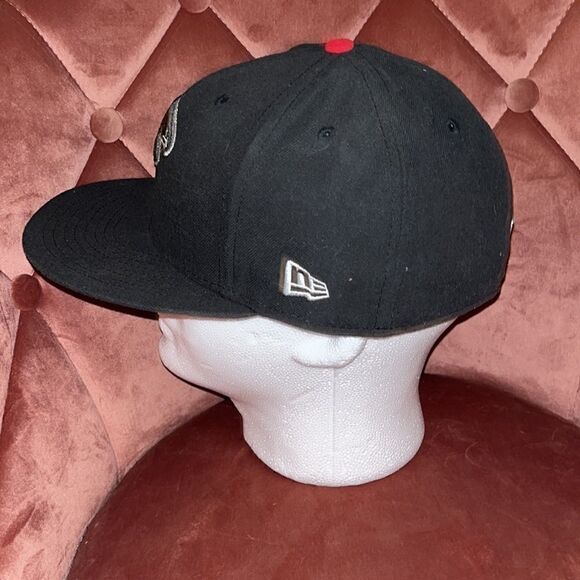 New Era 59Fifty NFL Atlanta Falcons fitted hat, size 7(5/8) - Picture 2 of 6